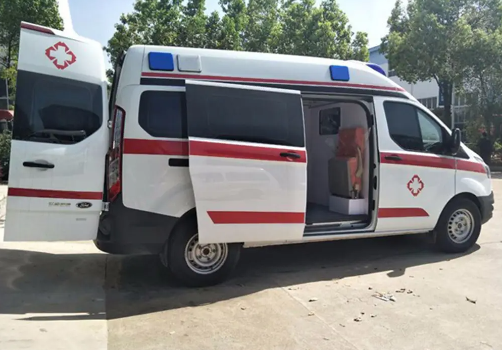 潮汕救护车出租1.png