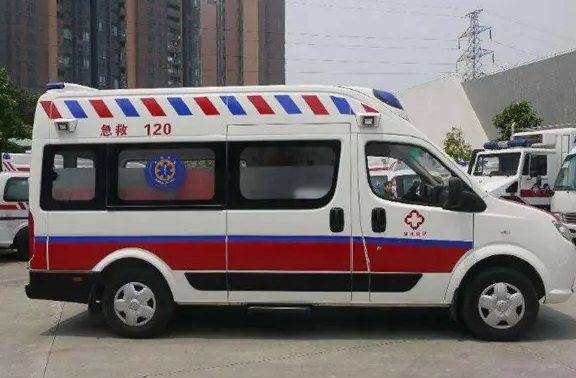 梅州救护车出租1.png